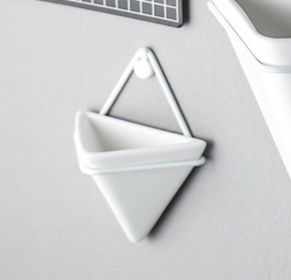 Triangle Wall Planter Wall Decoration Indoor Plant Hanger (Color: White, size: small)